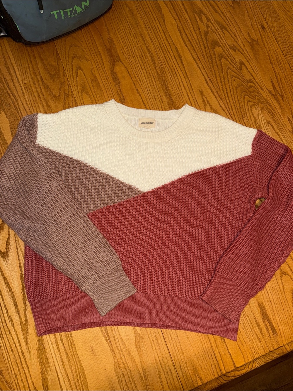 Colorblock Crewneck Sweater in White, Mauve & Dusty Rose